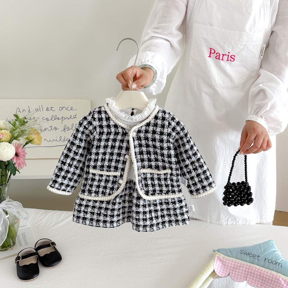 Sewing Tweed - Autumn and Winter Black and White